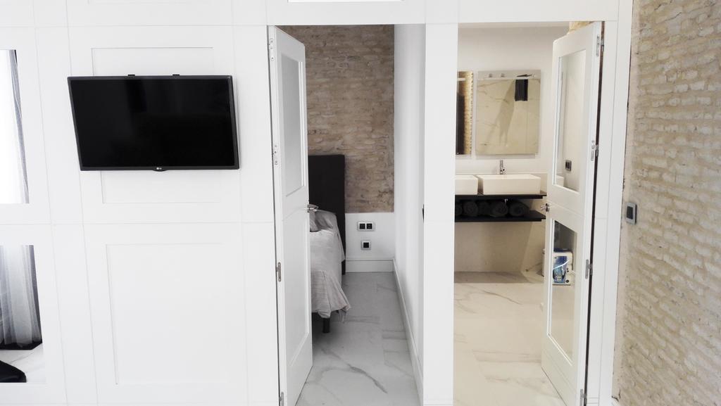 Apartamentos Adriano Sevilla Eksteriør billede