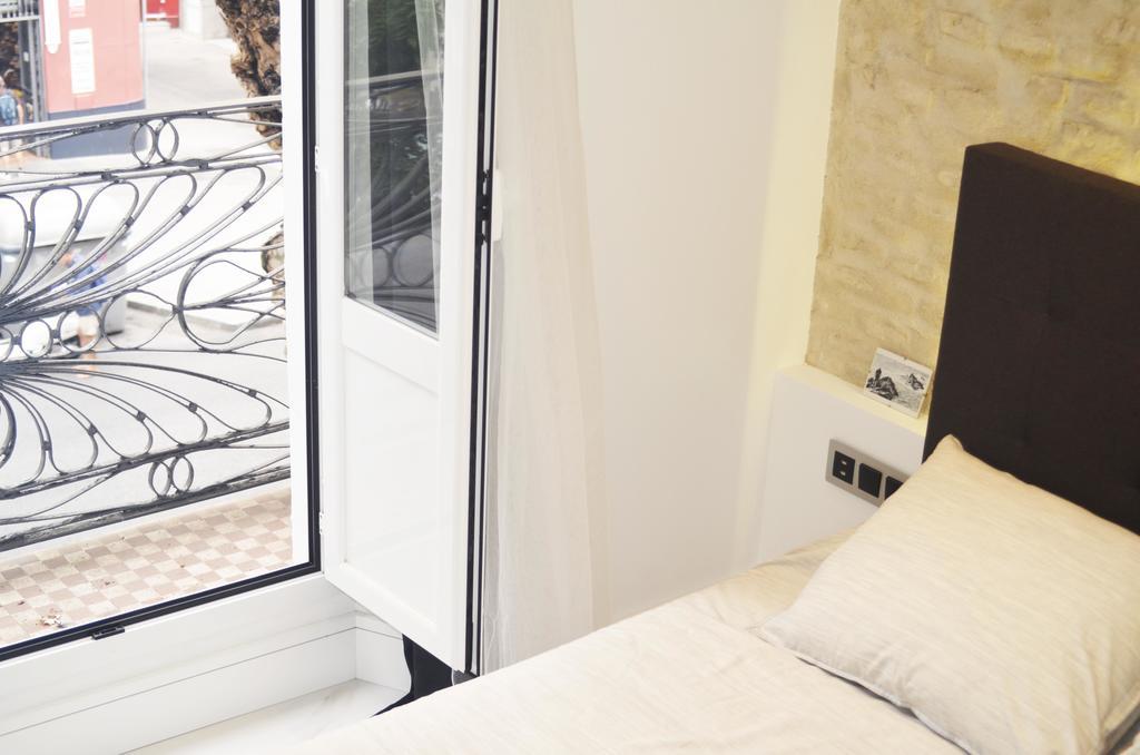 Apartamentos Adriano Sevilla Eksteriør billede