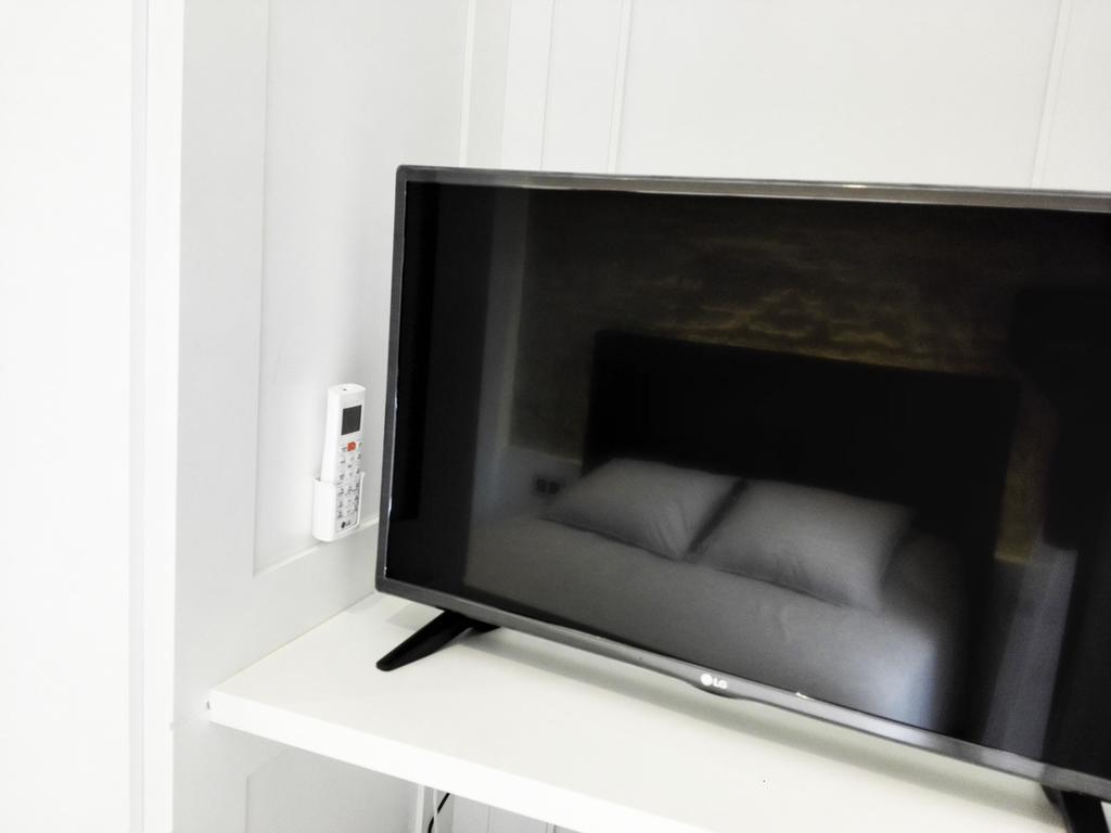 Apartamentos Adriano Sevilla Eksteriør billede