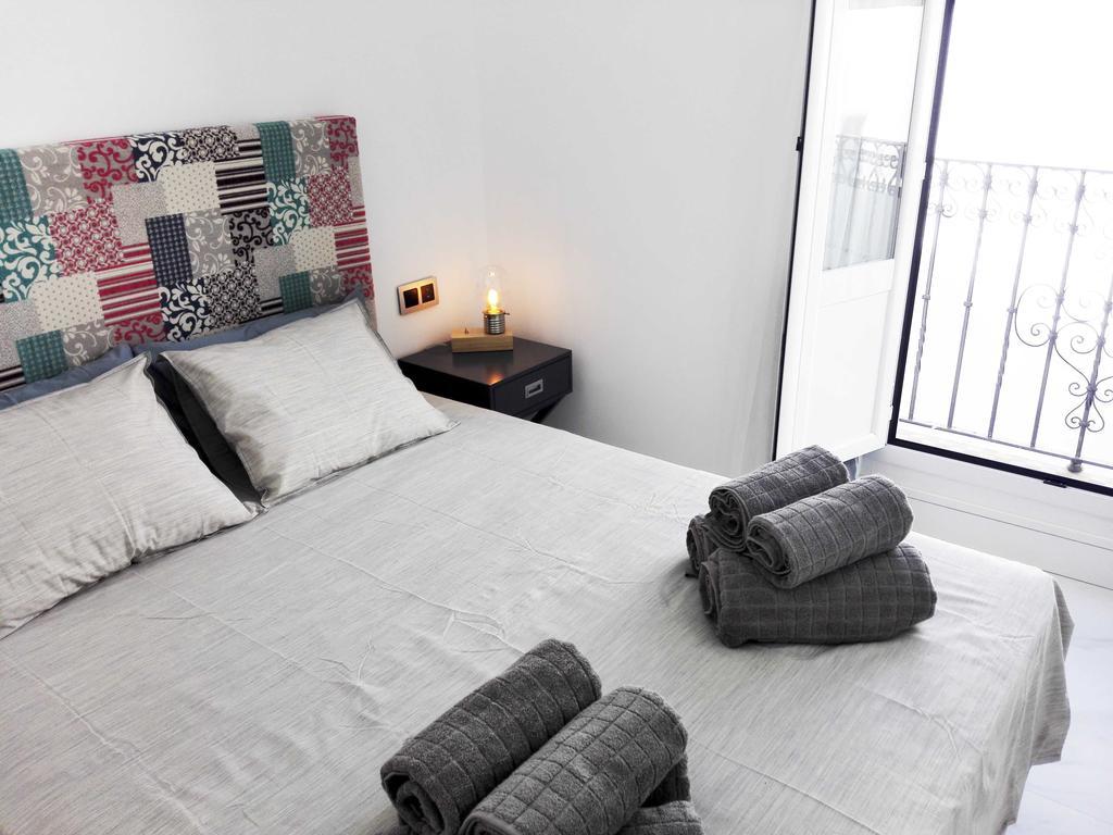 Apartamentos Adriano Sevilla Værelse billede